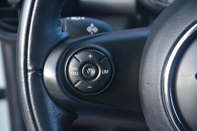 Mini COOPER Mini 1.5 Business | Navigatie | Cruise-control | Sportstoelen | Leer | Stoelverwarming | NL auto!! |