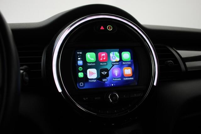 Mini COOPER Electric Essential 33 kWh - Carplay, Navi, Camera, Half Leer, Stoelverw.
