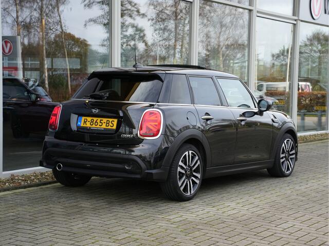 Mini COOPER Mini 1.5 Automaat Business Edition | Navigatie | Pano | LED | Leer | Climate Control