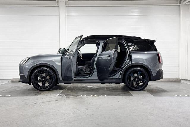 Mini COUNTRYMAN E | Classic Uitvoering | Pakket S | 19"JCW Runway Spoke Jet Black