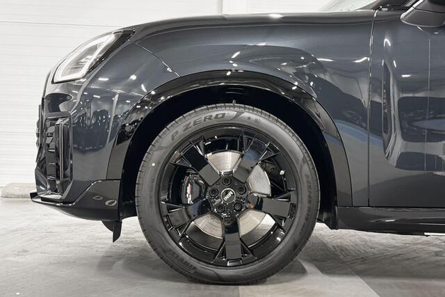 Mini COUNTRYMAN SE All4 | John Cooper Works Uitvoering | Pakket XL | 19"JCW Runway Spoke Jet Black