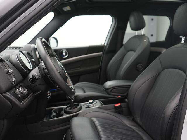 Mini COUNTRYMAN Mini 2.0 John Cooper Works ALL4 Chili - Automaat - Achteruitrijcamera -Stoelverwarming - 306 PK