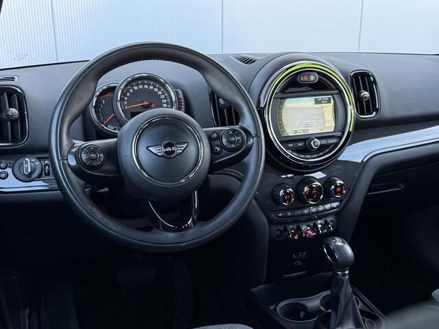 Mini COUNTRYMAN Mini 1.5 Cooper Salt Navi/Bluetooth/Cruise.