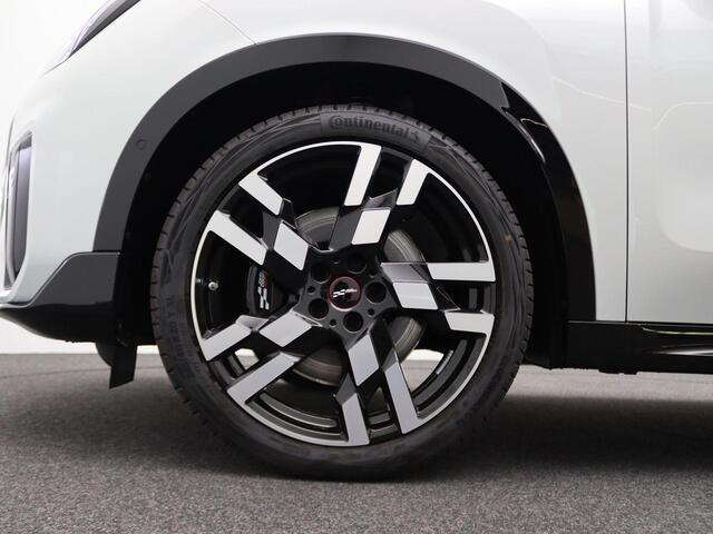 Mini COUNTRYMAN John Cooper Works Pakket XL + Glazen panoramadak + Parking Assistant Plus + Driving Assistant Professional + Harman Kardon + Trekhaak + 20''