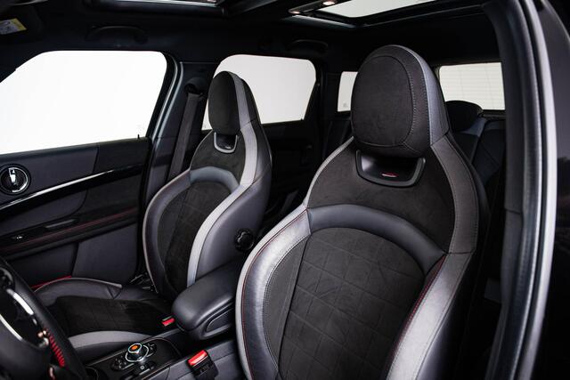 Mini COUNTRYMAN 2.0 John Cooper Works ALL4 Chili Panoramadak - Head-up - Adaptive Cruise Control - Harman Kardon - Camera - Stoelverwarming - Navigatiesysteem - Park Assistant