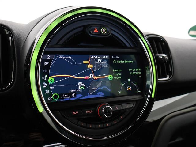 Mini COUNTRYMAN Mini 1.5 COOPER AUT. ORIG. NL CHILI + LEDER | CAMERA | HEAD-UP | LED | HARMAN/KARDON