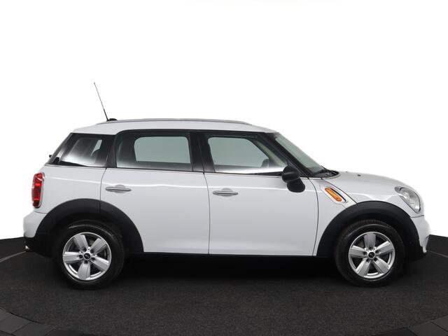 Mini COUNTRYMAN Mini 1.6 D One Pepper | Navi | bluetooth | Sfeerlicht |