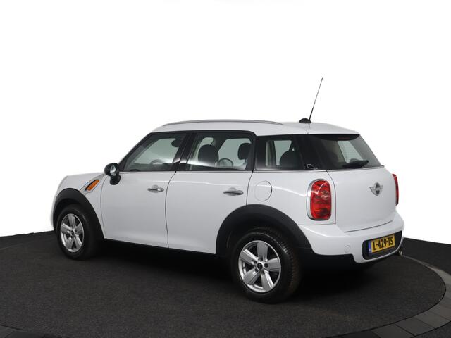 Mini COUNTRYMAN Mini 1.6 D One Pepper | Navi | bluetooth | Sfeerlicht |