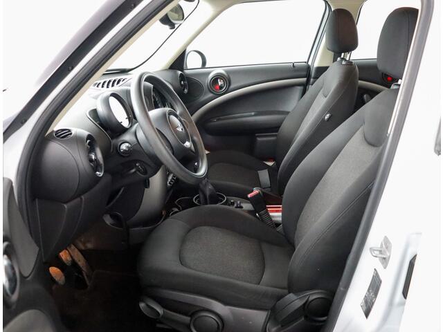 Mini COUNTRYMAN Mini 1.6 D One Pepper | Navi | bluetooth | Sfeerlicht |