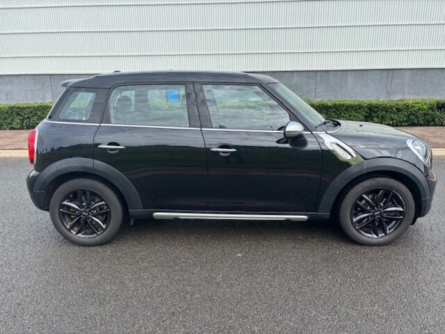 Mini COUNTRYMAN 1.6 COOPER PEPPER