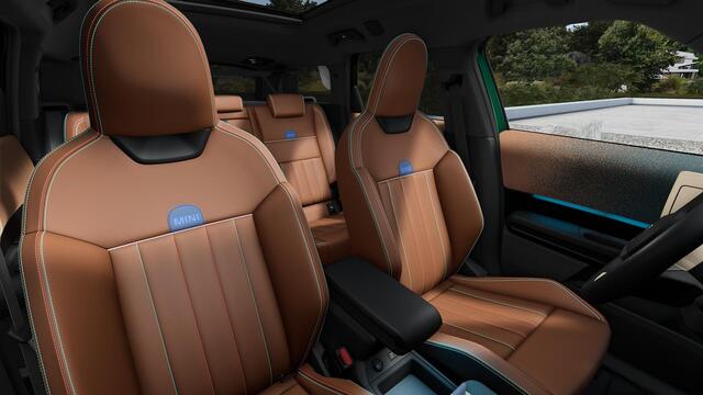 Mini COUNTRYMAN C Pakket L + Favoured Trim | Actie