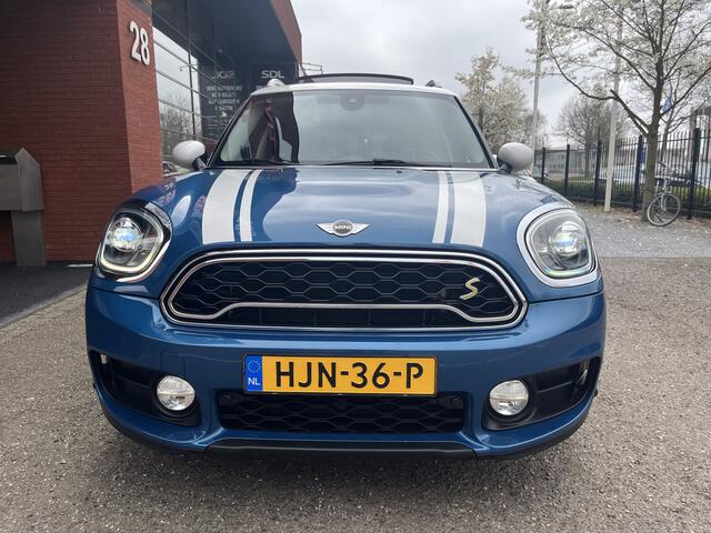 Mini COUNTRYMAN Mini 2.0 Cooper S E ALL4 // FULL LED // NAVI // CAMERA // PANO/SCHUIFKANTELDAK // PDC