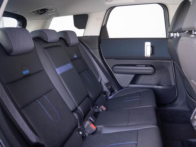 Mini COUNTRYMAN C Classic Trim + Package M
