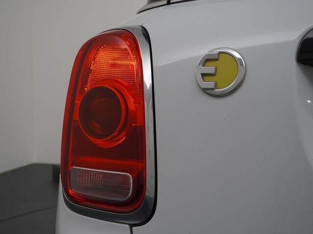 Mini COUNTRYMAN 2.0 Cooper SE Hybrid ALL4 Pepper