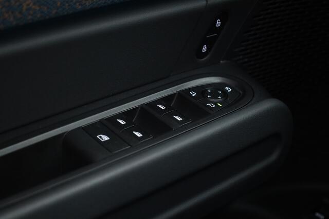 Mini COUNTRYMAN Mini 1.5 C Favoured | Pakket XL | Pano | HUD | Massage | Harman Kardon | 20'' | Elek. Trekhaak |