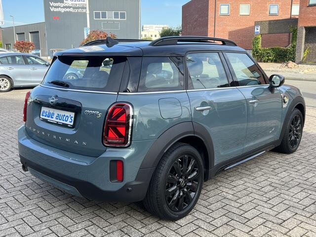 Mini COUNTRYMAN Mini 2.0 Cooper SE ALL4 YOURS Navi Plus Panoramadak Head-Up Keyless ACC DAB Leer Sportstoelen Camera Carplay Clima 1e Eigenaar Plug In Hybride Sage Green 1e Eigenaar BTW Auto Union Jack Achterlichten