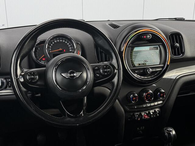 Mini COUNTRYMAN Mini 1.5 Cooper Salt Navi/Bluetooh/Climate/Cruise.