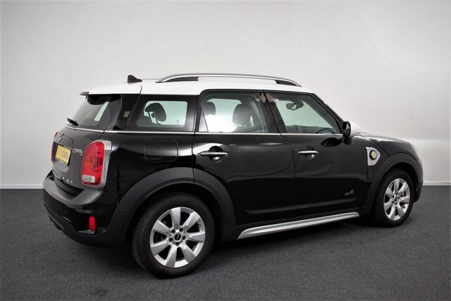 Mini COUNTRYMAN Cooper 2.0 S ALL4 Hybride Navigatie Parkeersensoren achter Cruise Control Climate Control Full LED