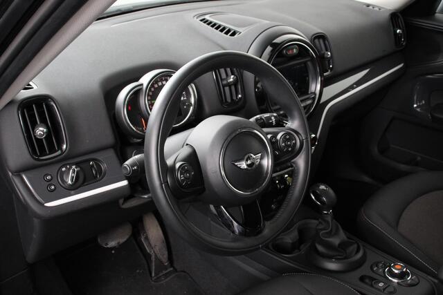 Mini COUNTRYMAN Cooper 2.0 S ALL4 Hybride Navigatie Parkeersensoren achter Cruise Control Climate Control Full LED