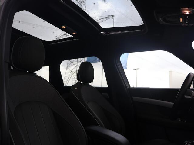 Mini COUNTRYMAN Mini 2.0 Cooper S E ALL4 Untamed Edition Comfort Access/ Achteruitrijcamera/ panoramadak/ Active Cruise Control/ Harman-Kardon/ Stoelverwarming/ Carplay