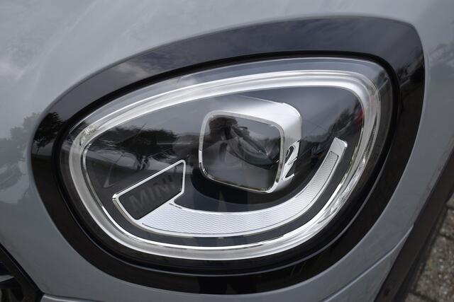 Mini COUNTRYMAN 1.5 One Business Edition Automaat / Parkeerhulp / Keyless / Trekhaak / Harman Kardon / 18'' LM / LED