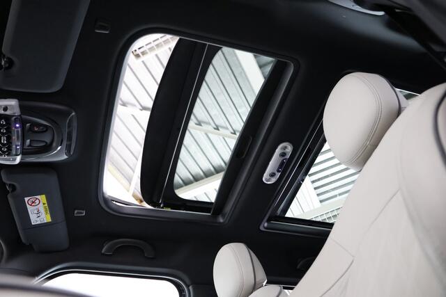 Mini COUNTRYMAN Mini 2.0 Cooper S E ALL4 MINI Yours Panorama / Opendak / LED / Harman Kardon / HUD / Pilot assist