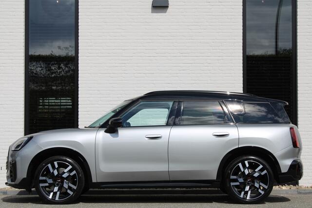 Mini COUNTRYMAN Mini 1.5 C John Cooper Works XL / NL-auto / Panorama / 9.000km / Vol Opties / NIEUWSTAAT