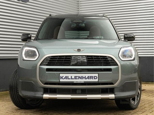 Mini COUNTRYMAN Mini 1.5 C Favoured - XL Pakket - Pano - Trekhaak - Memoryzetel
