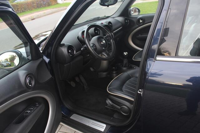 Mini COUNTRYMAN Mini 1.6 Cooper Pepper Clima-Cruise-Navi-Leder-Xenon