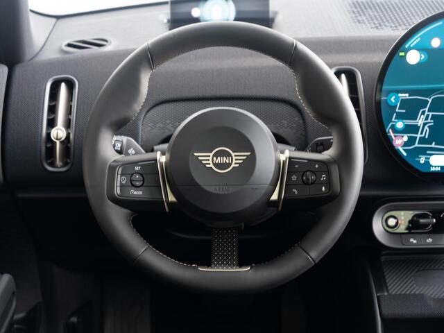 Mini COUNTRYMAN C Classic + M plus pakket + Trekhaak