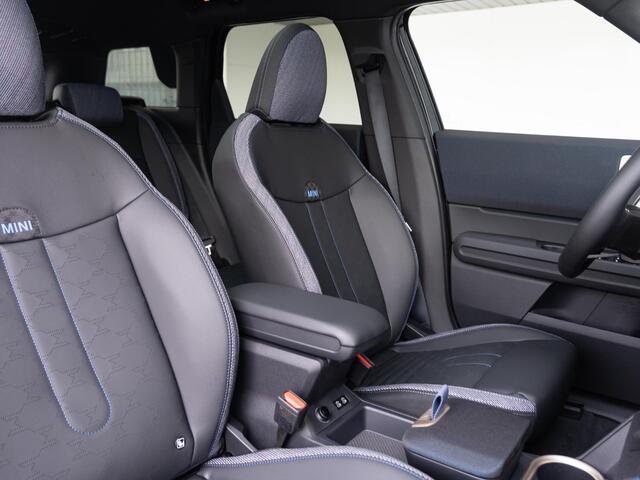 Mini COUNTRYMAN C Classic + M plus pakket + Trekhaak