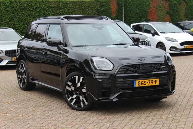 Mini COUNTRYMAN Mini 2.0 S ALL4 John Cooper Works XL / Trekhaak / Panoramadak / 360Camera / Head-up / Harman Kardon / 20'' / Leder / Memory seats / Sfeerverlichting / LED / CarPlay / Stuur+Stoelverwarming / Dodehoek / DAB / ACC