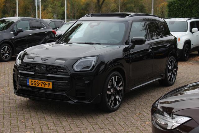 Mini COUNTRYMAN Mini 2.0 S ALL4 John Cooper Works XL / Trekhaak / Panoramadak / 360Camera / Head-up / Harman Kardon / 20'' / Leder / Memory seats / Sfeerverlichting / LED / CarPlay / Stuur+Stoelverwarming / Dodehoek / DAB / ACC