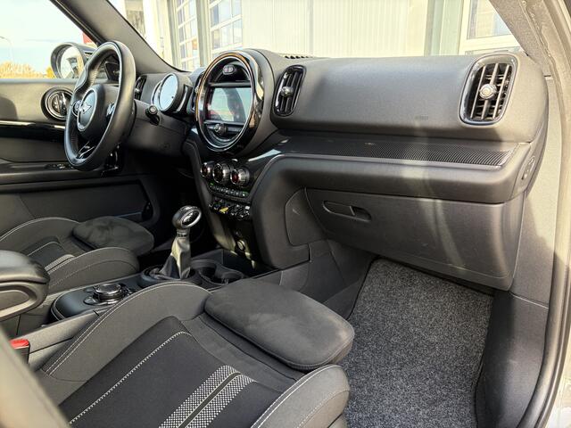 Mini COUNTRYMAN Mini 2.0 John Cooper Works S E ALL4 Chili 224pk | Apple Carplay/Android Auto | Cruise control adaptief met stop&go | Harman/Kardon Sound | Dab | Voorstoelen verwarmd | Prachtig exemplaar!