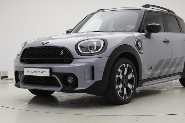 Mini COUNTRYMAN 2.0 Cooper SE ALL4 Untamed Edition | Premium Go Pack | Extra getint glas achter | Active Cruise Control (ACC) | Camera | Leder | Trekhaak alleen voor fietsendrager
