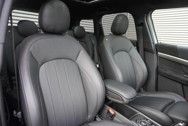 Mini COUNTRYMAN 2.0 Cooper S Rockingham GT JCW-pakket | Glazen schuif-/kanteldak | Vollederen bekleding YOURS | Adaptive Cruise Control | Stuur-, stoel- en voorruitverwarming | Harman Kardon | Head-Up Display