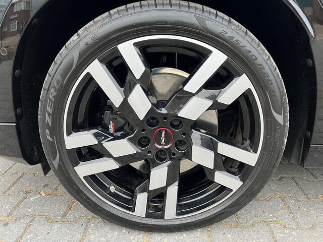 Mini COUNTRYMAN Mini 1.5 C John Cooper Works XL PANO/MASSAGE ALLE OPTIE'S!!