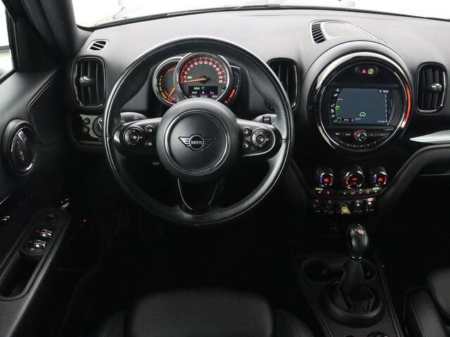 Mini COUNTRYMAN 2.0 Cooper S E Ally Chili | Leder | Stoelverwarming | Adaptive cruise | Navigatie | 19'' | Full LED | Climate control | Bluetooth | Park Assist | PHEV | Plug In