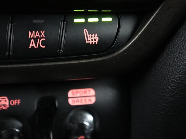 Mini COUNTRYMAN 2.0 Cooper S E Ally Chili | Leder | Stoelverwarming | Adaptive cruise | Navigatie | 19'' | Full LED | Climate control | Bluetooth | Park Assist | PHEV | Plug In