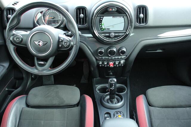 Mini COUNTRYMAN Mini 1.5 Cooper Chili, PANO, JCW PAKKET