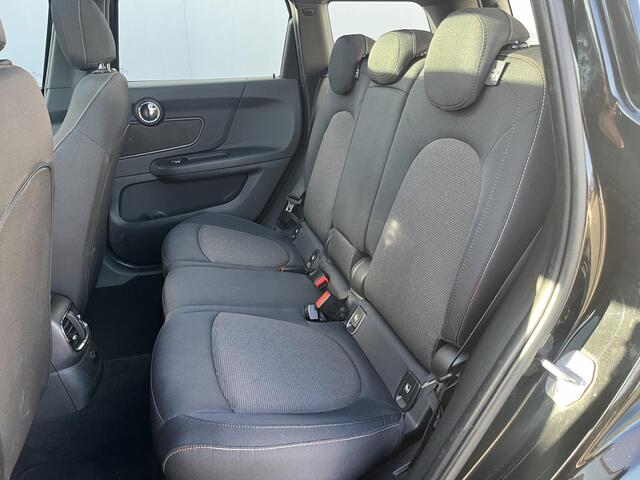 Mini COUNTRYMAN Mini 2.0 Cooper D Pepper / Serious Business-pakket / Apple Carplay/Android Auto / Schuif- Kanteldak / Parkeersensoren / Harman Kardon Audio / Navigatie / Cruise Control / Climate Control /