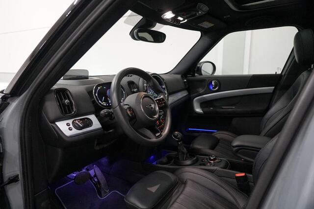Mini COUNTRYMAN Mini 2.0 Cooper S E ALL4 Untamed Edition Panoramadak | Harman Kardon | Adapt. Cruise Control