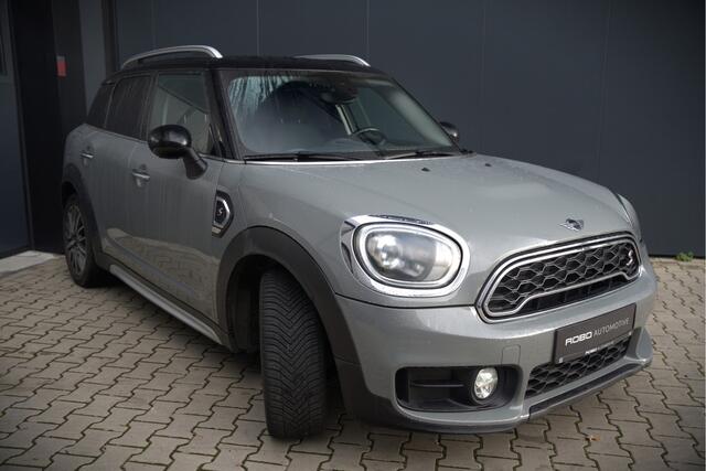 Mini COUNTRYMAN Mini 2.0 Cooper S Chili | Stoelverwarming | Parkeersensoren | Navigatie | LED | Keyless | Climate Control | Ambiance Verlichting