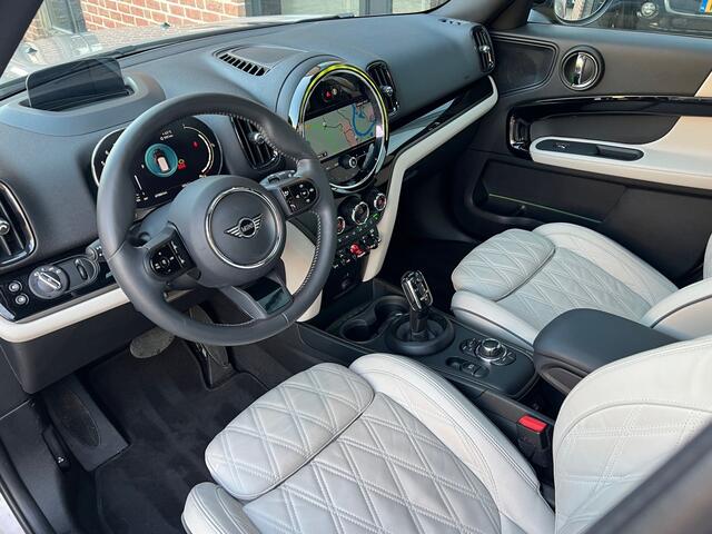 Mini COUNTRYMAN Mini 1.5 Cooper Classic AUT. PANO/CARPLAY/ROOFTOP GREY!