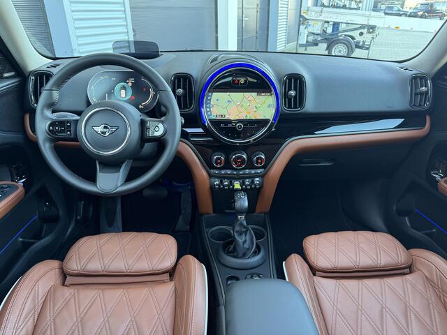 Mini COUNTRYMAN 2.0 Cooper SE ALL4 Pano/Leder/Camera/Apple
