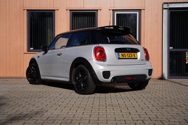 Mini John Cooper Works Mini 1.5 JCW | King's Cross Edition