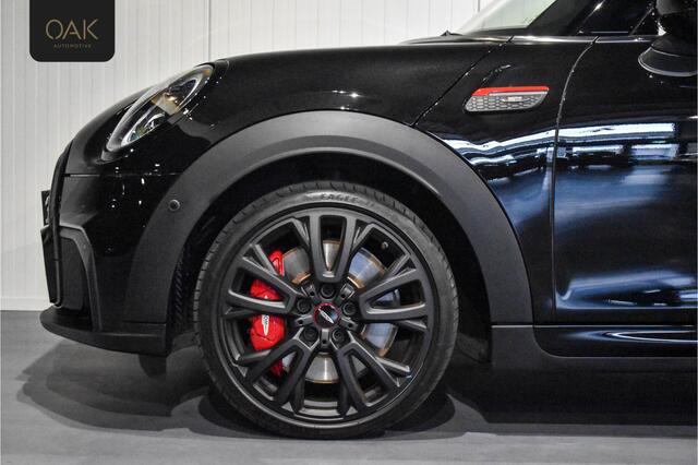Mini John Cooper Works Mini 2.0 F1 Aut. | Navi | Panorama | Head-Up | H&K | Camera | 18"LM | Midnight Black