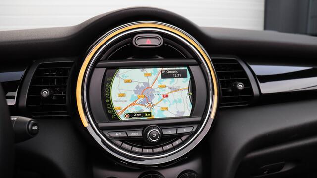 Mini John Cooper Works Mini Cabrio 2.0 Chili | Harman/Kardon | Leder | Union Jack | Piano Black exterieur