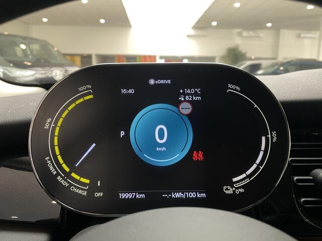 Mini MINI Camden Ed. 33 kWh [ CAREPLAY I CLIMA & STOELVERWARMING]