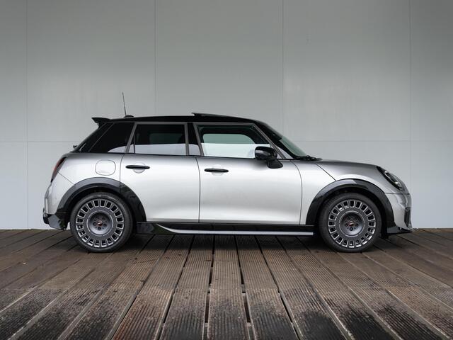 Mini MINI 5-deurs S John Cooper Works Trim + Package XL